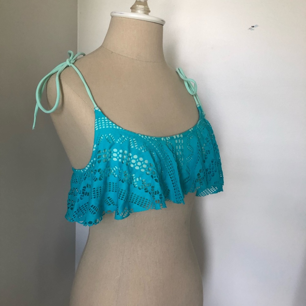 Victoria’s Secret Pink Bandeau Bikini Top